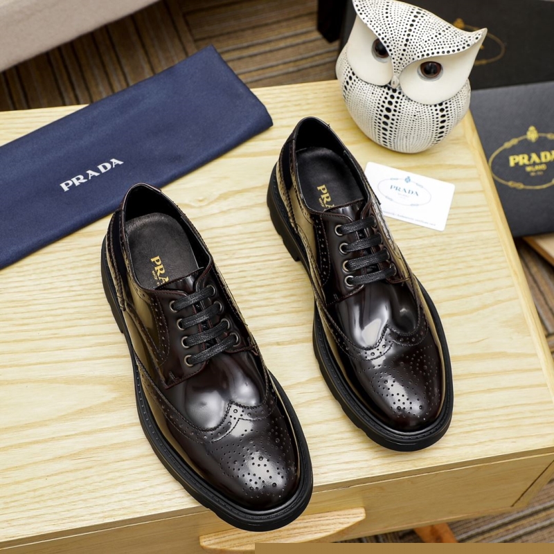 Pra*a leather shoes